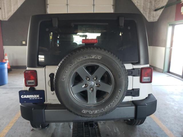 Photo 6 from auction – 2015 JEEP WRANGLER U with VIN 1C4BJWDG4FL636265