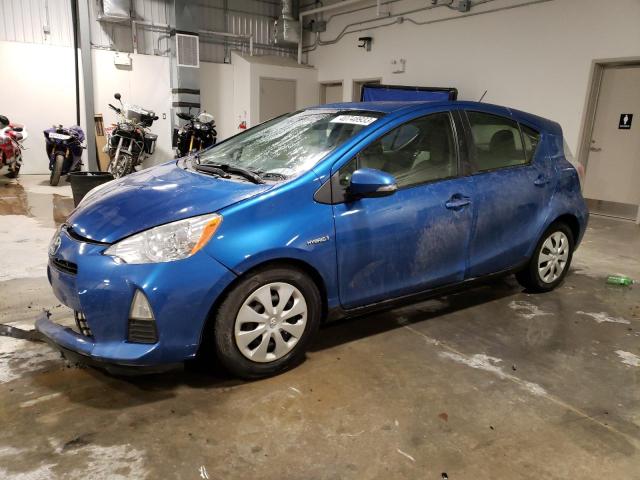 TOYOTA PRIUS C 2013 with VIN JTDKDTB39D1530599 - Photo from auction