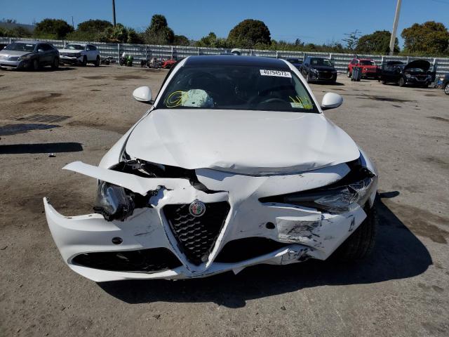 Photo 5 from auction – 2020 ALFA ROMEO GIULIA with VIN ZARFANAN2L7630361