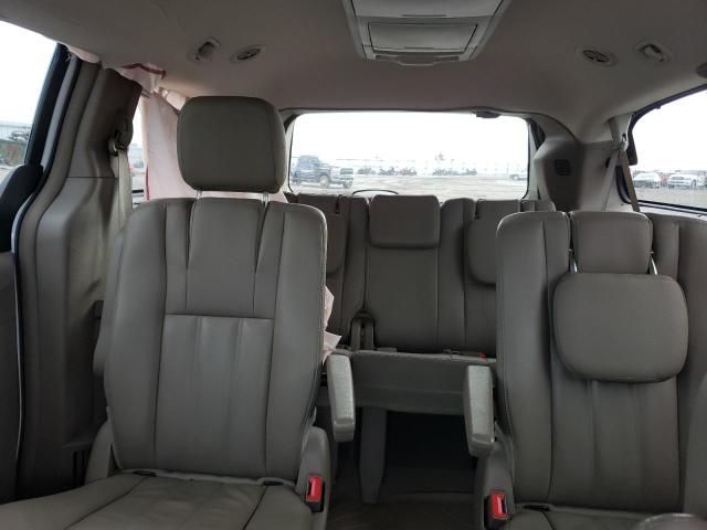 Photo 10 from auction – 2016 CHRYSLER TOWN & COU with VIN 2C4RC1BG1GR158197