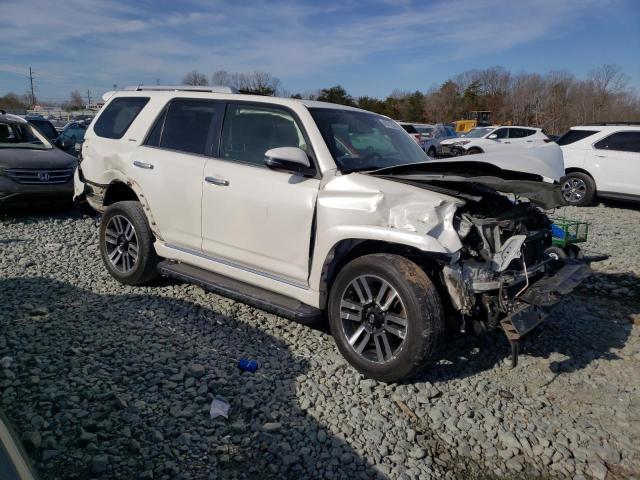 Photo 4 from auction – 2015 TOYOTA 4RUNNER SR with VIN JTEBU5JR9F5222308