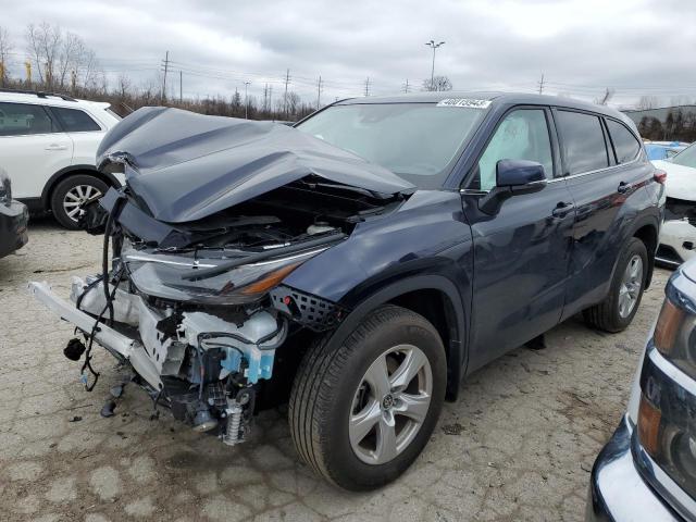 TOYOTA HIGHLANDER 2022 with VIN 5TDBZRBH7NS245341 - Photo from auction