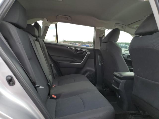 Photo 11 from auction – 2021 TOYOTA RAV4 LE with VIN 2T3F1RFV7MC205171