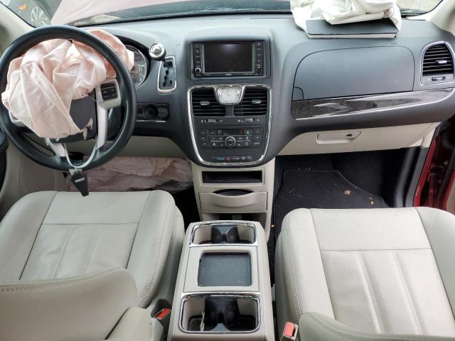 Photo 8 from auction – 2016 CHRYSLER TOWN & COU with VIN 2C4RC1BG0GR113722
