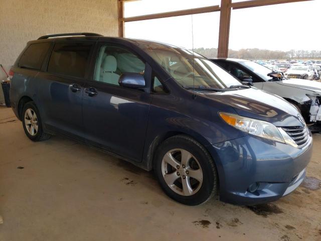 Photo 4 from auction – 2014 TOYOTA SIENNA LE with VIN 5TDKK3DC0ES442550
