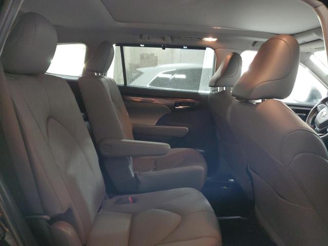 Photo 11 from auction – 2020 TOYOTA HIGHLANDER with VIN 5TDFZRBH7LS044523