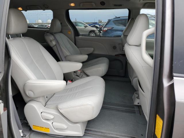 Photo 11 from auction – 2011 TOYOTA SIENNA XLE with VIN 5TDYK3DC7BS014125