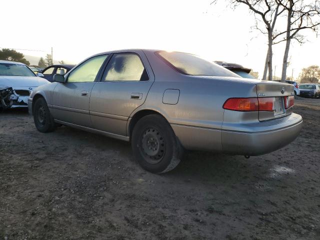Photo 2 from auction – 2000 TOYOTA CAMRY CE with VIN JT2BF22K9Y0250942