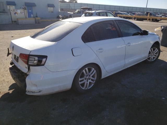 Photo 3 from auction – 2017 VOLKSWAGEN JETTA S with VIN 3VW2B7AJ1HM210891