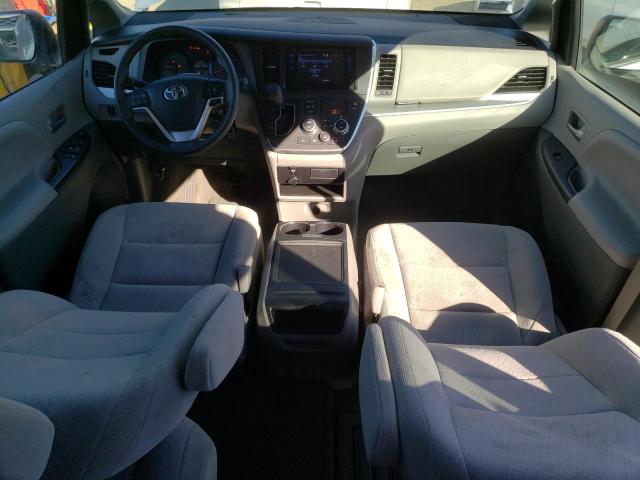 Photo 8 from auction – 2017 TOYOTA SIENNA LE with VIN 5TDKZ3DCXHS818994