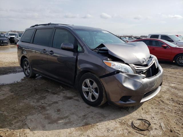 Photo 4 from auction – 2015 TOYOTA SIENNA LE with VIN 5TDKK3DC7FS685144