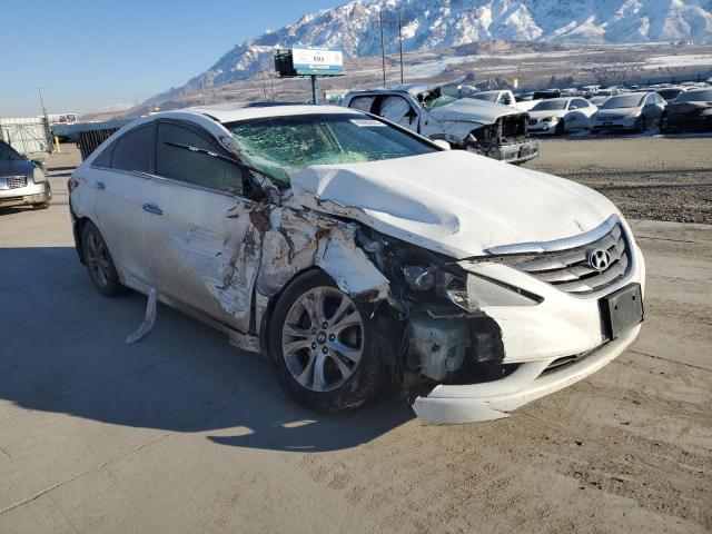Photo 4 from auction – 2011 HYUNDAI SONATA SE with VIN 5NPEC4AC8BH135178