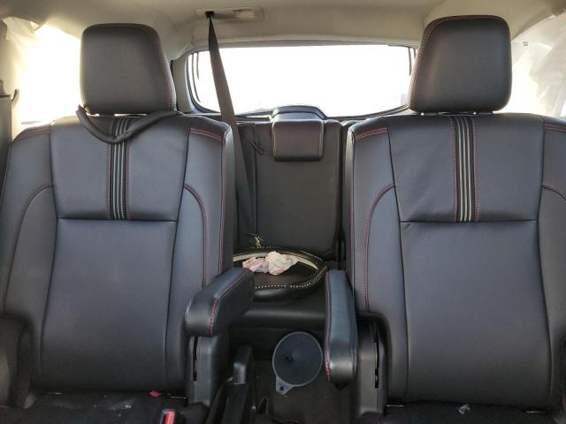 Photo 10 from auction – 2019 TOYOTA HIGHLANDER with VIN 5TDKZRFHXKS332043