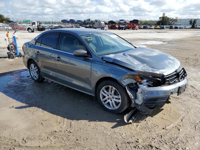 Photo 4 from auction – 2017 VOLKSWAGEN JETTA S with VIN 3VW2B7AJ6HM217786