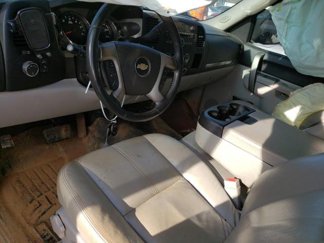 Photo 8 from auction – 2010 CHEVROLET SILVERADO with VIN 3GCRKSE30AG176673