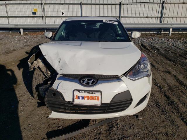 Photo 5 from auction – 2016 HYUNDAI VELOSTER with VIN KMHTC6AD0GU277416