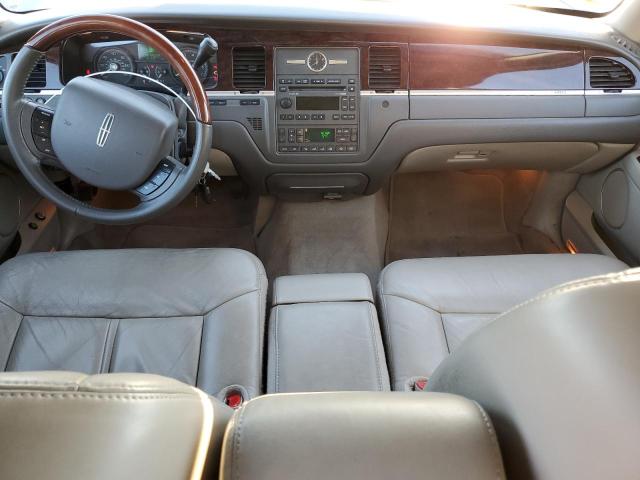 Photo 8 from auction – 2011 LINCOLN TOWN CAR S with VIN 2LNBL8CV4BX756758