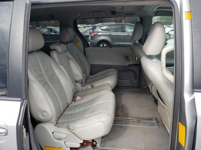 Photo 11 from auction – 2011 TOYOTA SIENNA XLE with VIN 5TDYK3DC2BS034878