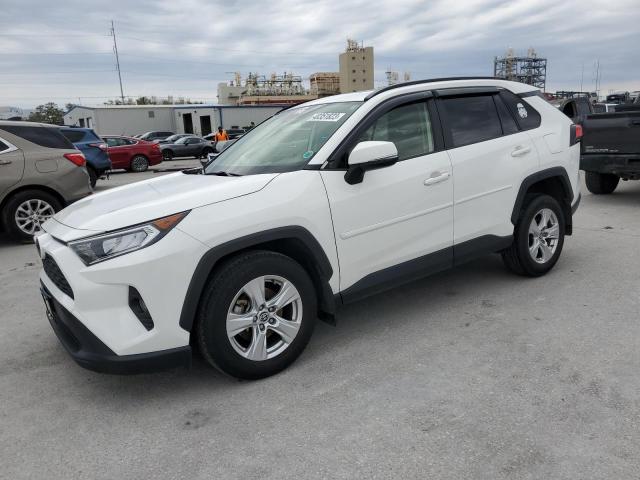 TOYOTA RAV4 XLE 2020 with VIN JTMP1RFV7LD066187 - Photo from auction
