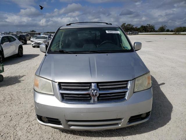 Photo 5 from auction – 2010 DODGE GRAND CARA with VIN 2D4RN5D14AR200365