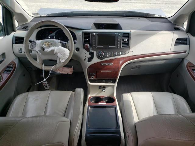 Photo 8 from auction – 2011 TOYOTA SIENNA XLE with VIN 5TDYK3DC2BS034878
