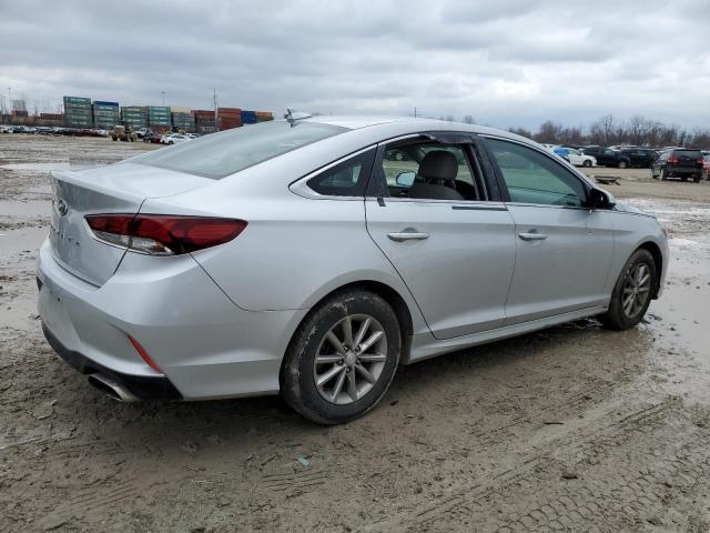 Photo 3 from auction – 2019 HYUNDAI SONATA SE with VIN 5NPE24AF8KH782841