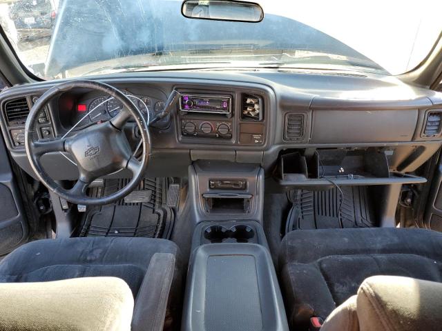 Photo 8 from auction – 2002 CHEVROLET SILVERADO with VIN 2GCEK19T121237302