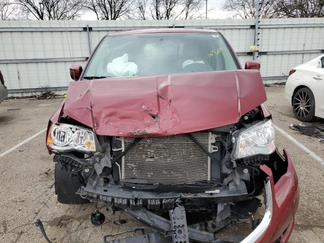 Photo 5 from auction – 2016 CHRYSLER TOWN & COU with VIN 2C4RC1BG0GR113722