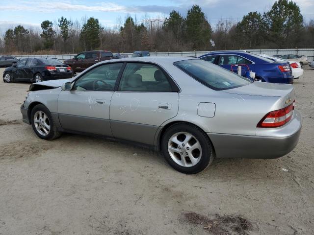 Photo 2 from auction – 2001 LEXUS ES 300 with VIN JT8BF28G810330683
