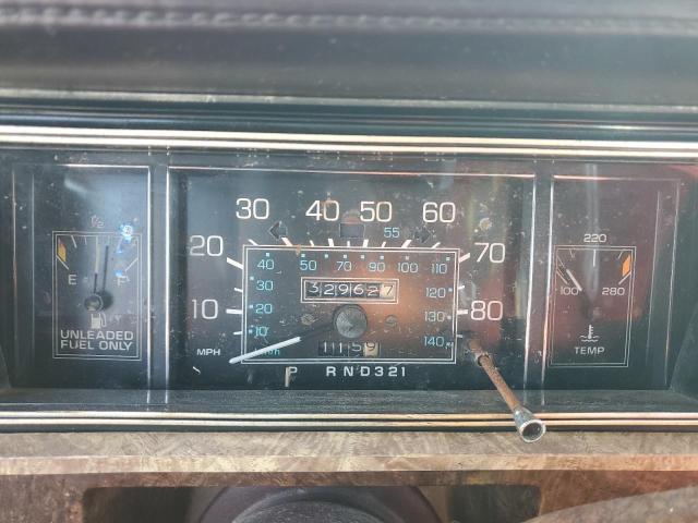 Photo 9 from auction – 1982 OLDSMOBILE TORONADO B with VIN 1G3AZ57Y5CE300661