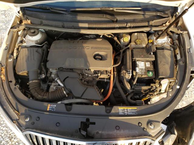 Photo 11 from auction – 2015 BUICK LACROSSE with VIN 1G4GB5GR0FF190538