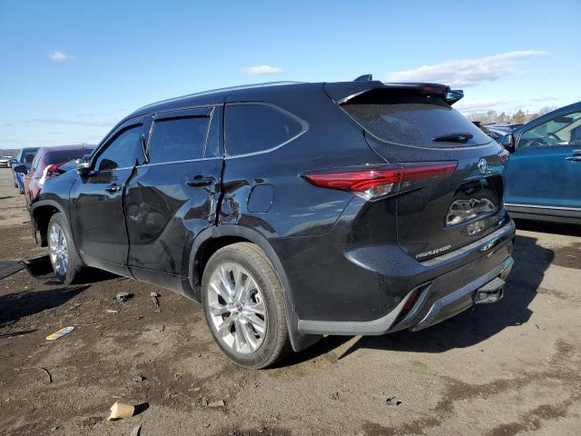 Photo 2 from auction – 2022 TOYOTA HIGHLANDER with VIN 5TDXBRCH8NS554311