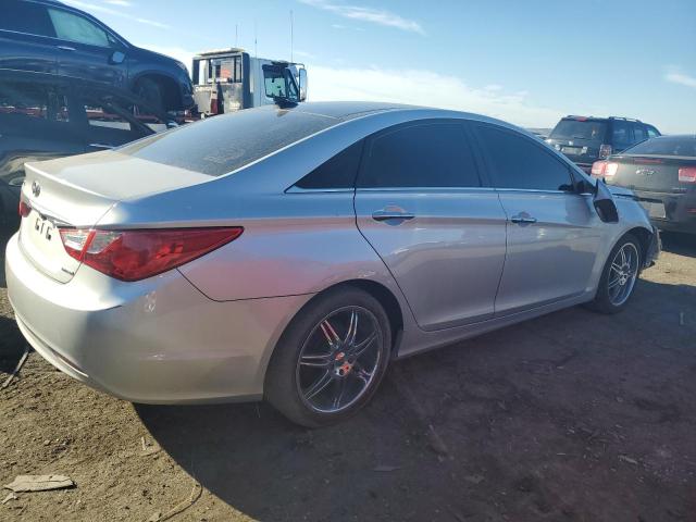 Photo 3 from auction – 2013 HYUNDAI SONATA SE with VIN 5NPEC4AC2DH514647