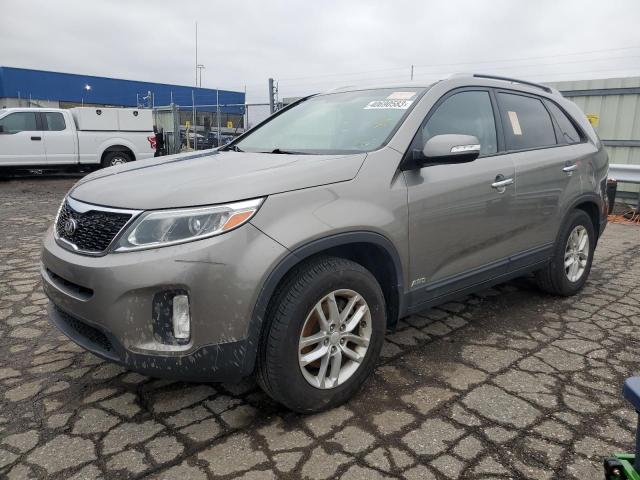 KIA SORENTO LX 2015 with VIN 5XYKTDA70FG653501 - Photo from auction