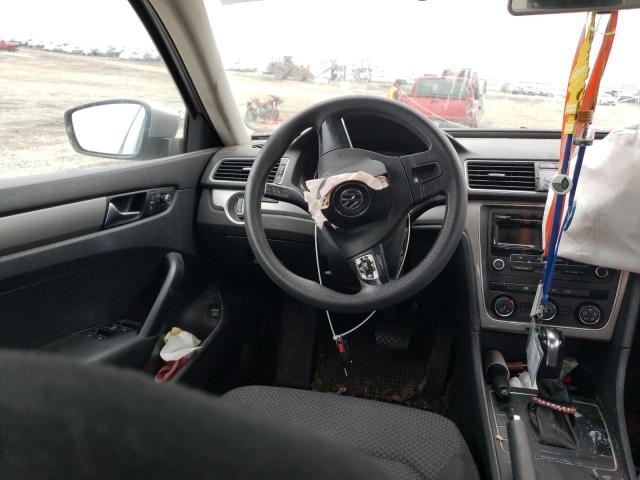 Photo 8 from auction – 2013 VOLKSWAGEN PASSAT S with VIN 1VWAH7A39DC101201