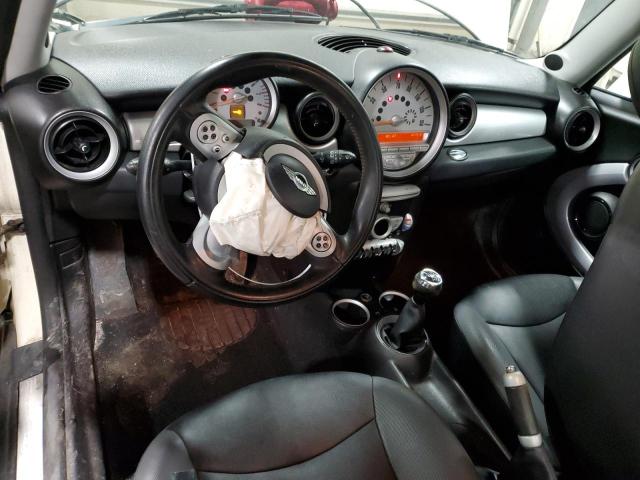 Photo 8 from auction – 2008 MINI COOPER with VIN WMWMF33558TU64286