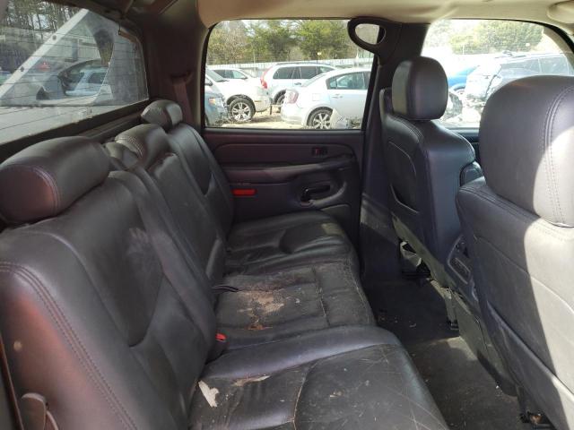 Photo 10 from auction – 2004 CHEVROLET AVALANCHE with VIN 3GNEK12T64G160146