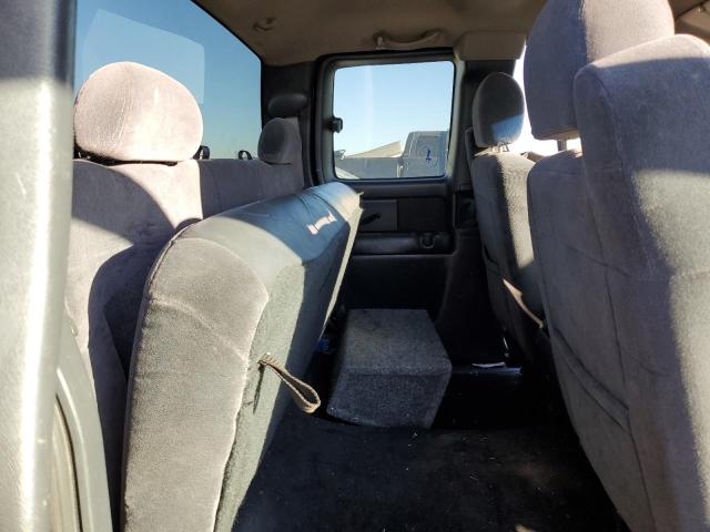 Photo 10 from auction – 2002 CHEVROLET SILVERADO with VIN 2GCEK19T121237302
