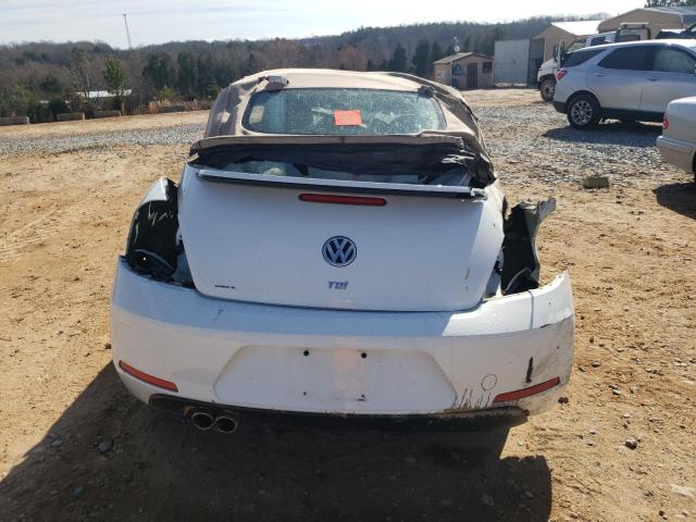Photo 6 from auction – 2013 VOLKSWAGEN BEETLE with VIN 3VW5L7AT7DM815827