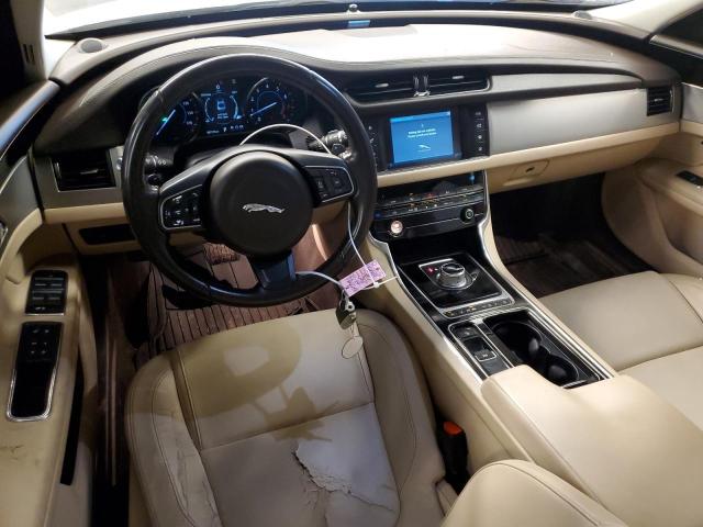 Photo 8 from auction – 2016 JAGUAR XF PREMIUM with VIN SAJBD4BV9GCY09617