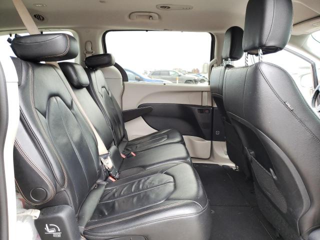 Photo 11 from auction – 2017 CHRYSLER PACIFICA T with VIN 2C4RC1BG2HR704779