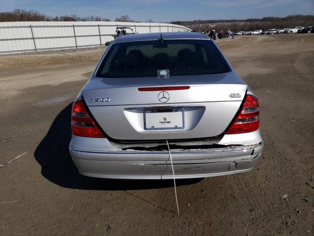 Photo 6 from auction – 2003 MERCEDES-BENZ E 500 with VIN WDBUF70J93A254126
