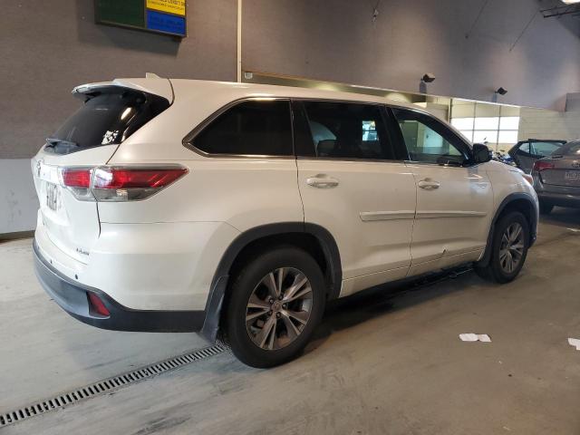 Photo 3 from auction – 2014 TOYOTA HIGHLANDER with VIN 5TDBKRFH0ES014098