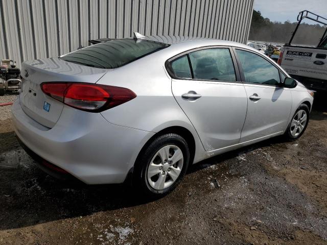 Photo 3 from auction – 2018 KIA FORTE LX with VIN 3KPFK4A77JE198690