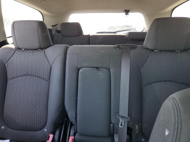 Photo 10 from auction – 2010 CHEVROLET TRAVERSE L with VIN 1GNLRFED3AS148397