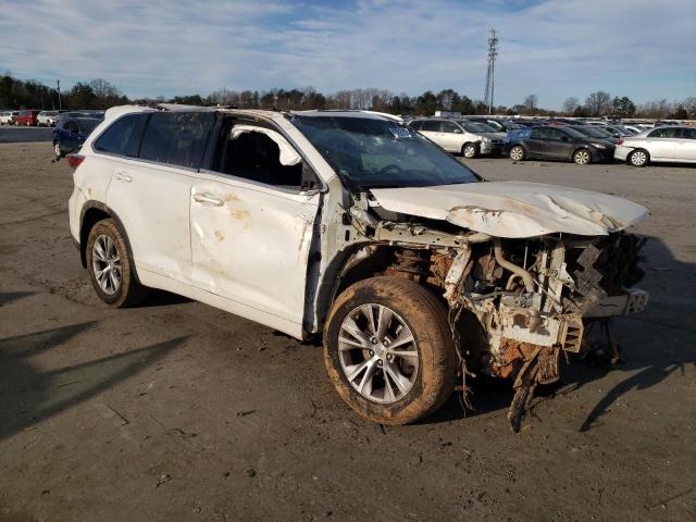 Photo 4 from auction – 2015 TOYOTA HIGHLANDER with VIN 5TDJKRFHXFS106283