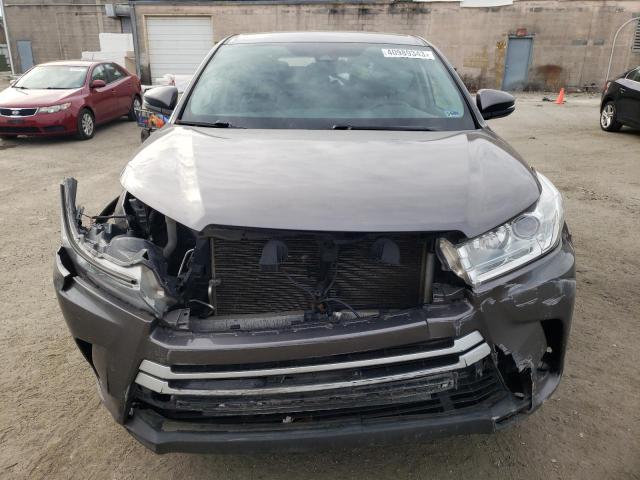 Photo 5 from auction – 2018 TOYOTA HIGHLANDER with VIN 5TDBZRFH7JS906046