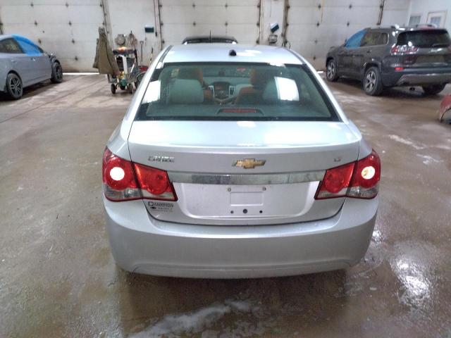 Photo 6 from auction – 2013 CHEVROLET CRUZE LT with VIN 1G1PC5SB2D7202913