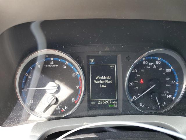 Photo 9 from auction – 2018 TOYOTA RAV4 LIMIT with VIN 2T3DFREV9JW729216