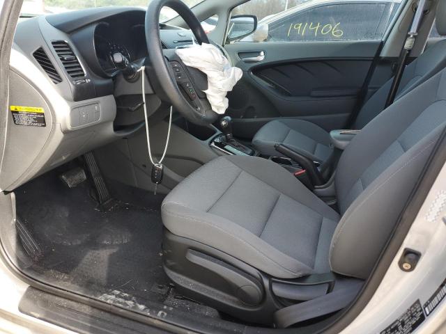 Photo 7 from auction – 2017 KIA FORTE LX with VIN 3KPFK4A72HE058055